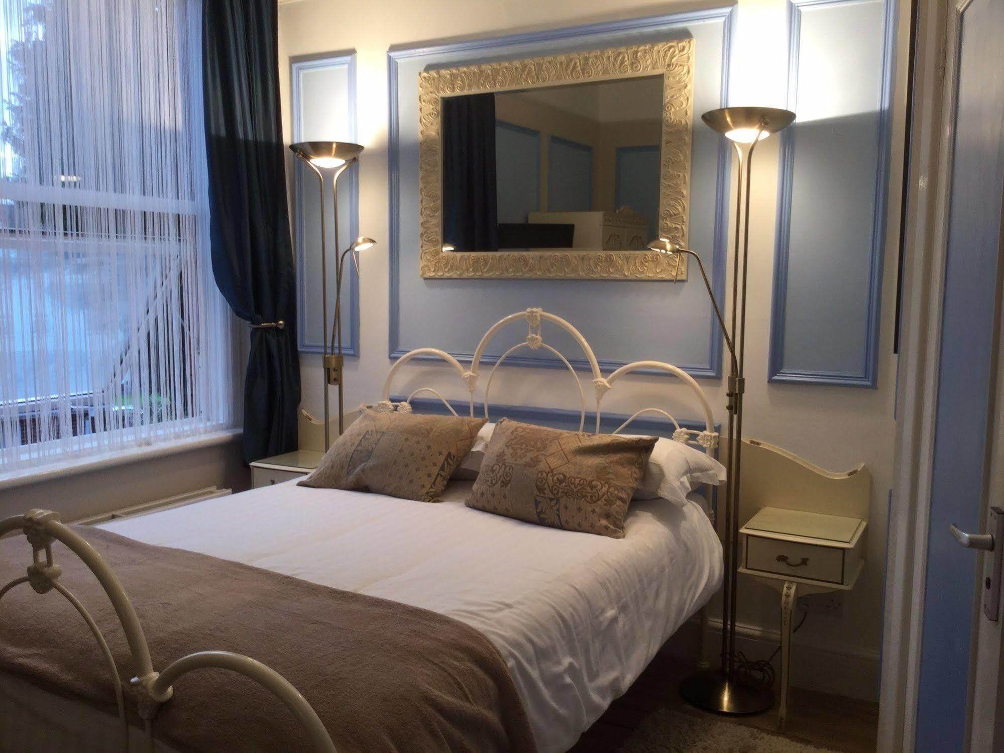 The Groveside Guest House Sidmouth Extérieur photo
